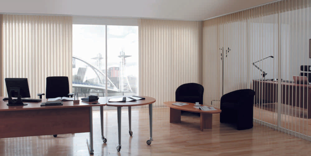 Basic rules for choosing office blinds: expert advice for a modern office